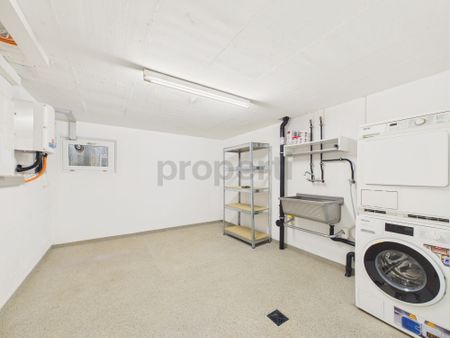 Modern detached 5.5-room single-family house with double garage and two E-charging stations in Lindau - Foto 2
