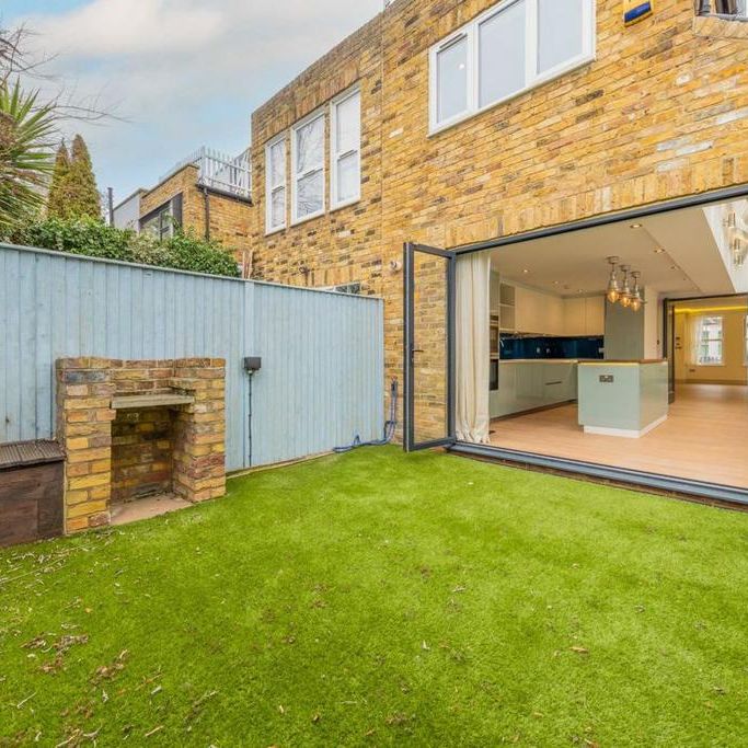 5 bedroom terraced house to rent - Photo 1