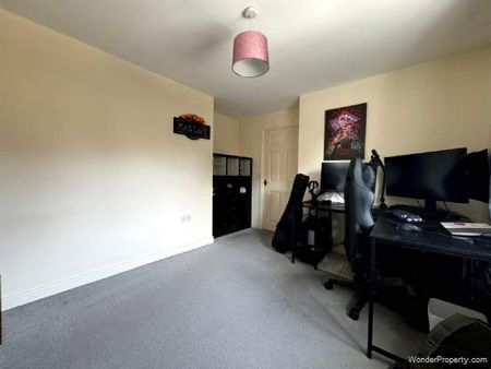 3 bedroom property to rent in Oldham - Photo 4