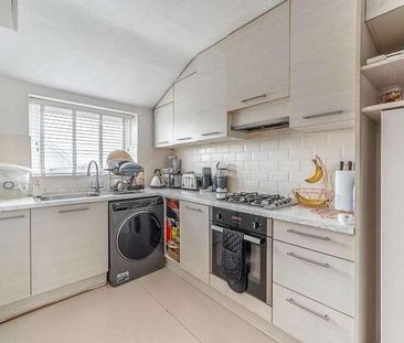 Grove Crescent, Colindale, NW9 - Photo 4