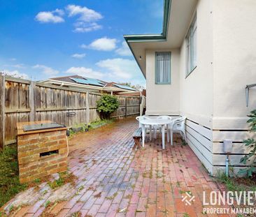 Tucked Away Convenience - Photo 2