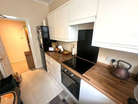 Frances Road, Bournemouth - Photo 4