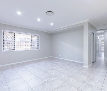 3 William Bay Park Way, - Photo 5