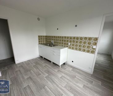 Location Appartement 2 pièces 49m² CHATEAUROUX 36000 - Photo 2