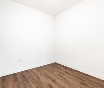 For Lease - 395 Dundas Street West Street Unit# 224, Oakville, Ontario - Photo 6