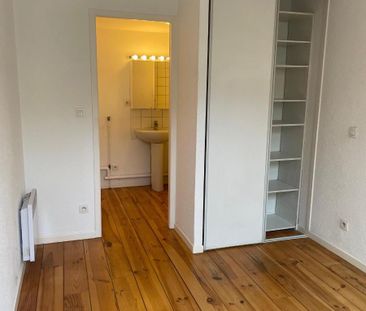 Location Appartement 2 pièces 31m² BORDEAUX 33300 - Photo 2