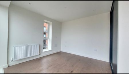 3 Bed Maisonette, Beeley House, N8 - Photo 2