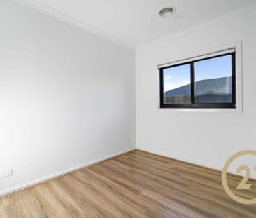 Live in Style - Photo 5