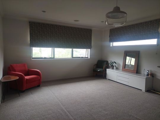 Glen Waverley - Photo 1