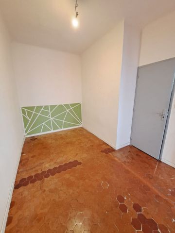 Appartement 2 pièces 30m2 MARSEILLE 5EME 650 euros - Photo 4