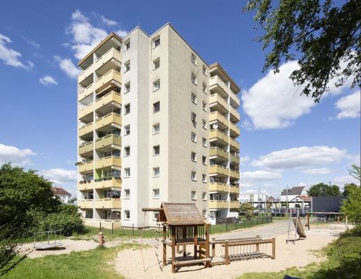 Helle 3-Zimmerwohnung mit Balkon sucht neuen Mieter - Foto 1