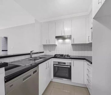 145/1 Brown Street, Ashfield - Photo 2