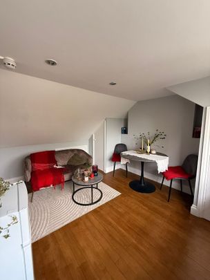 1 Bed Flat, Scrubs Lane, W10 - Photo 1