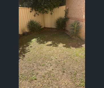 LOW MAINTENANCE & PRIVATE COURTYARD - Photo 5