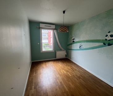 A LOUER SUR TASSIN LA-DEMI-LUNE APPARTEMENT - T3 - MEUBLE - 75,42m2... - Photo 4