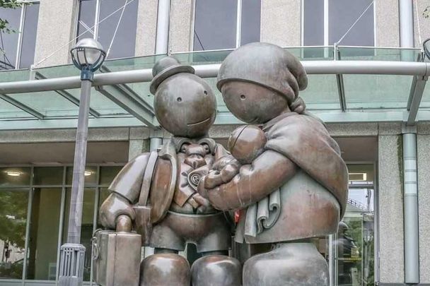 For Lease - 18 Yonge Street Unit# 2010, Toronto, Ontario - Photo 1