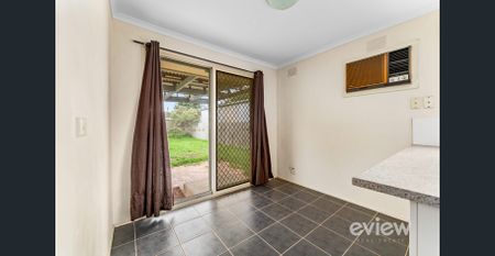 Beautiful 3-Bedroom Cottage in Werribee! - Photo 3