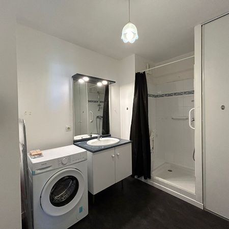 Location Appartement 2 pièces 43m² - Photo 4
