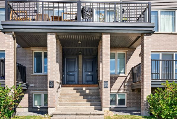 For Lease - 1201 Chapman Mills Drive, Barrhaven, Ontario - Photo 1