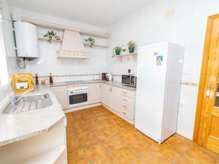 Casa o chalet de alquiler en Maestro Castano, 5, Castilblanco de los Arroyos - Foto 5