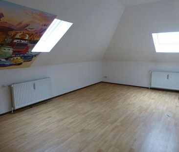 HEILIGENHAUS ZENTRUMSNÄHE 3 ZIMMER DACHGESCHOSSWOHNUNG (Wohnungen H... - Photo 4