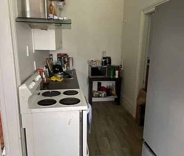 Bright & Spacious 1-Bedroom – Ideal for long Term - Photo 2