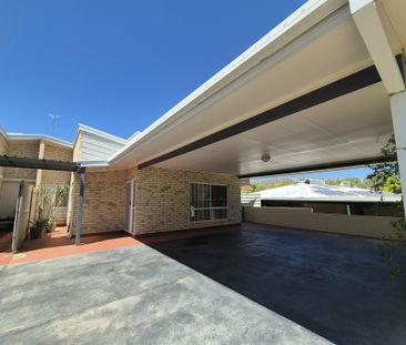 3 BEDROOM, 1 BATHROOM DUPLEX IN BRAITLING - SPACIOUS AND LIGHT-FILLED - Photo 2