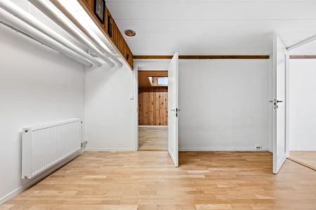 Lammholmsbacken, Skärholmen - Photo 3