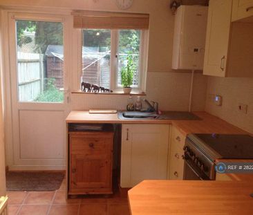1 bedroom terraced house to rent - Photo 2