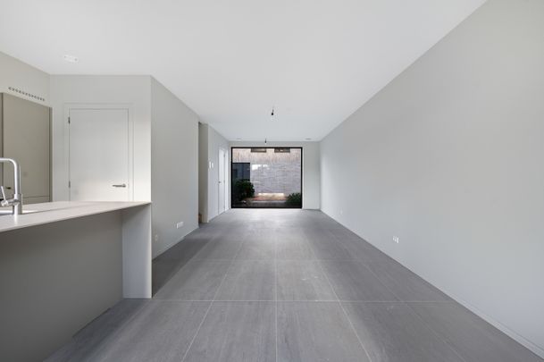 Nieuwbouwwoning met 4 slaapkamers te huur in Schilde! - Photo 1