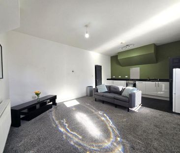 1 bedroom flat to rent - Photo 2