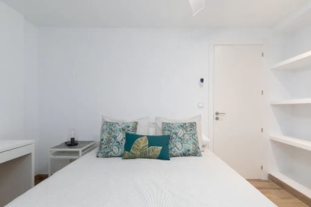 Carrer de Eugenia Viñes, Valencia, Valencian Community 46011 - Photo 5