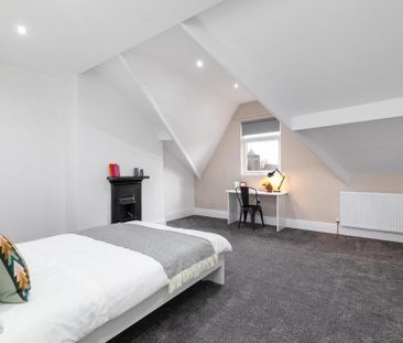 6 bedroom house to rent - Photo 2