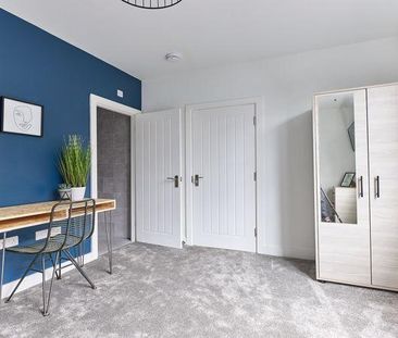 1 bedroom in a house share to rent - Photo 3