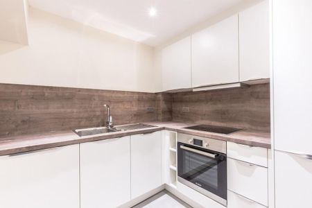 2 bedroom ground floor flat to rent - Photo 3