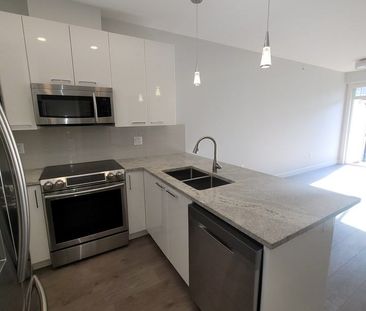 19940 Brydon Crescent condo — Langley, BC (2-Bedroom) - 2 Bedroom - Photo 2