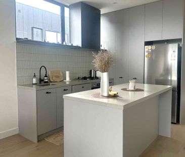 Character, Space & Opportunity in a Prime Spot - Photo 3