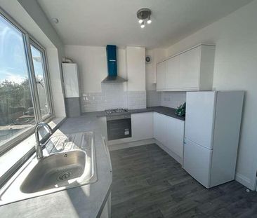 Drayton Waye, Harrow, Greater London, HA3 - Photo 2