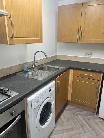1 Bed Flat, Club Garden Road, S11 - Photo 3