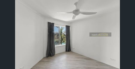 2br top floor unit with water views - Photo 5