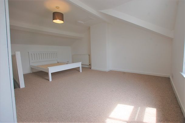 Flat A, 23 Christleton Road, Chester - Photo 1