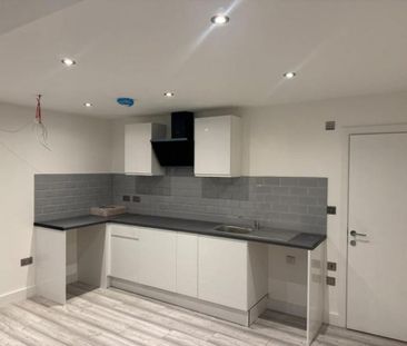 1 bedroom property to rent - Photo 3