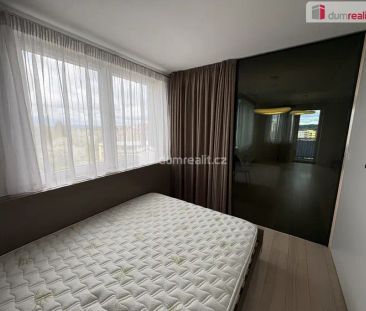 pronájem luxusního designového bytu 2+kk s balkonem a parkovacím st... - Photo 2