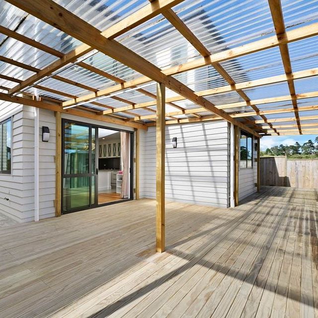 🏡 Modern Comfort in the Heart of Flat Bush - Photo 1