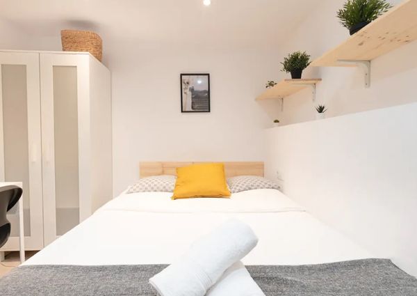 Carrer de les Beates, Barcelona, Catalonia 08003