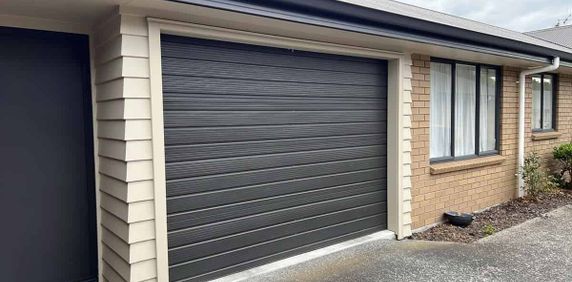 2 Bedrooms in Enderley - Photo 2