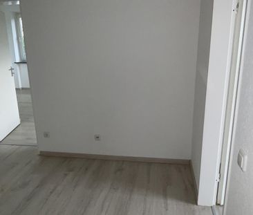 Mittendrin statt nur dabei. Mit neuen Bad und PVC Bodenbelag. - Photo 2