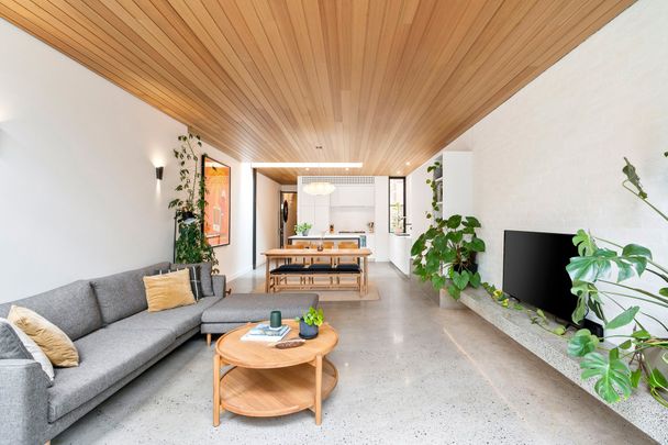 Renovated Victorian Delight! - Photo 1
