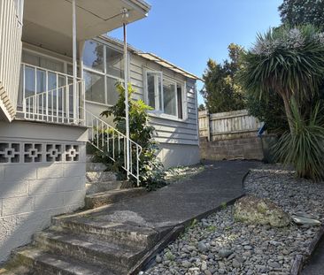 Fully renovated home, includes water and lawns - Photo 1