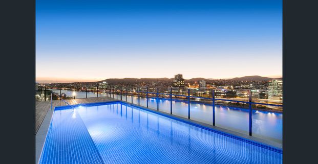 Fully Furnished, 1 Bed 1 Bath furnished Unit and 1 carpark - Photo 1